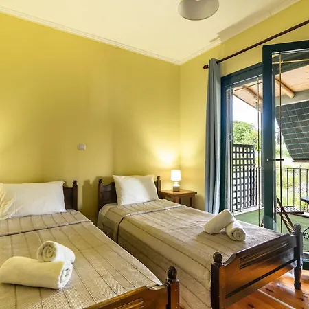 Koutoupakia * Kefalonia Island