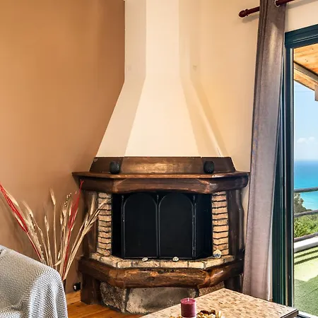 Koutoupakia Villa *